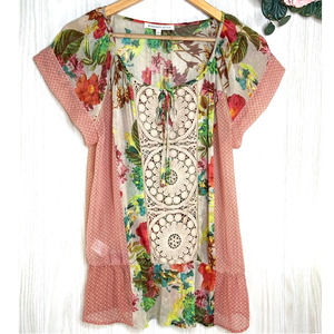 Anthropologie Daniel Rainn Top Size S Short Sleeved Floral Chiffon with Crochet